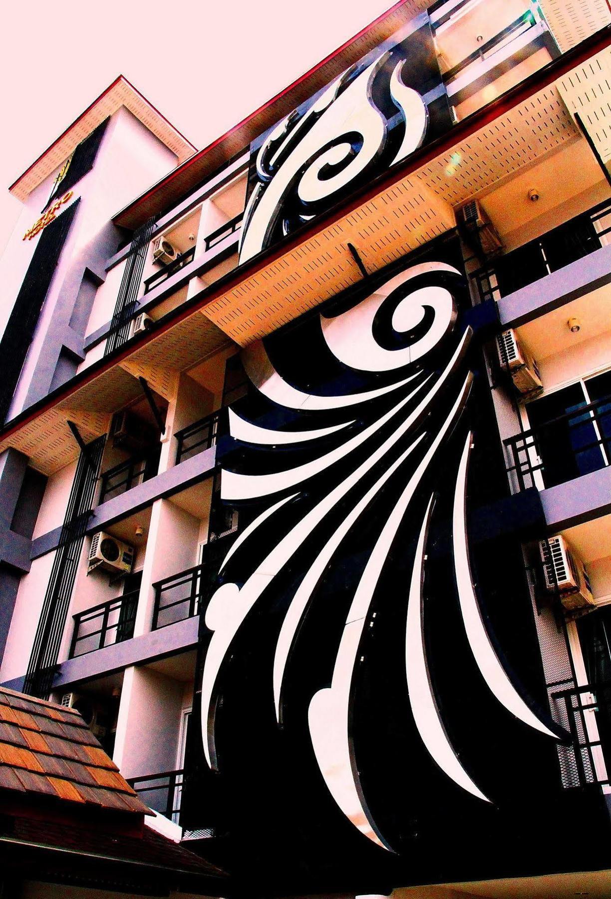 เมโทร โฮเต็ล แอนด์ สปา Hotel ทุ่งสง ภายนอก รูปภาพ