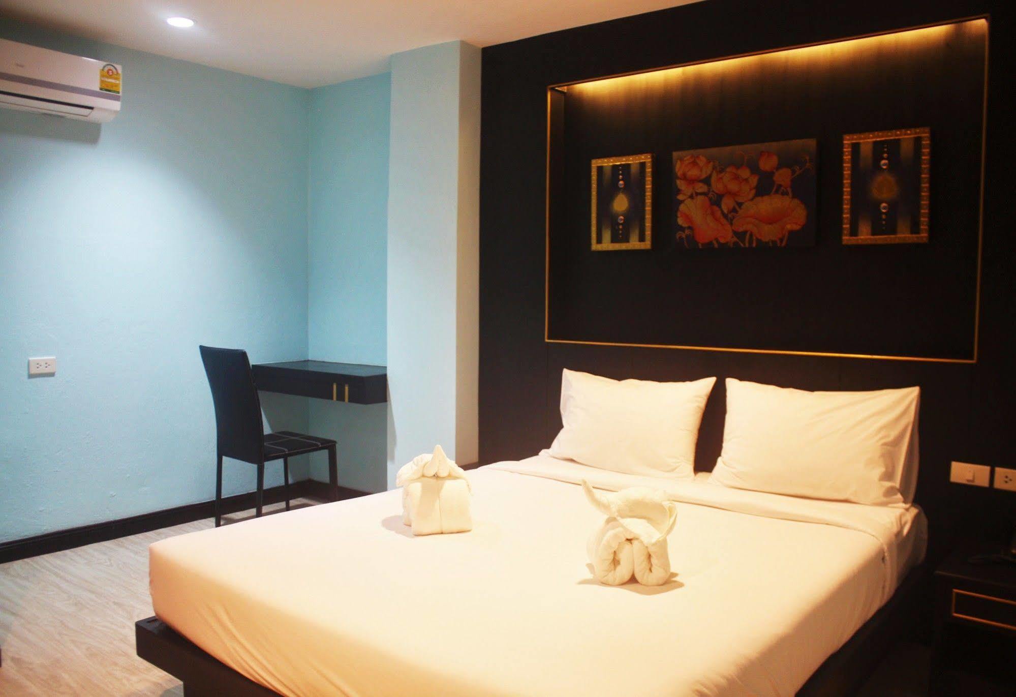 เมโทร โฮเต็ล แอนด์ สปา Hotel ทุ่งสง ภายนอก รูปภาพ