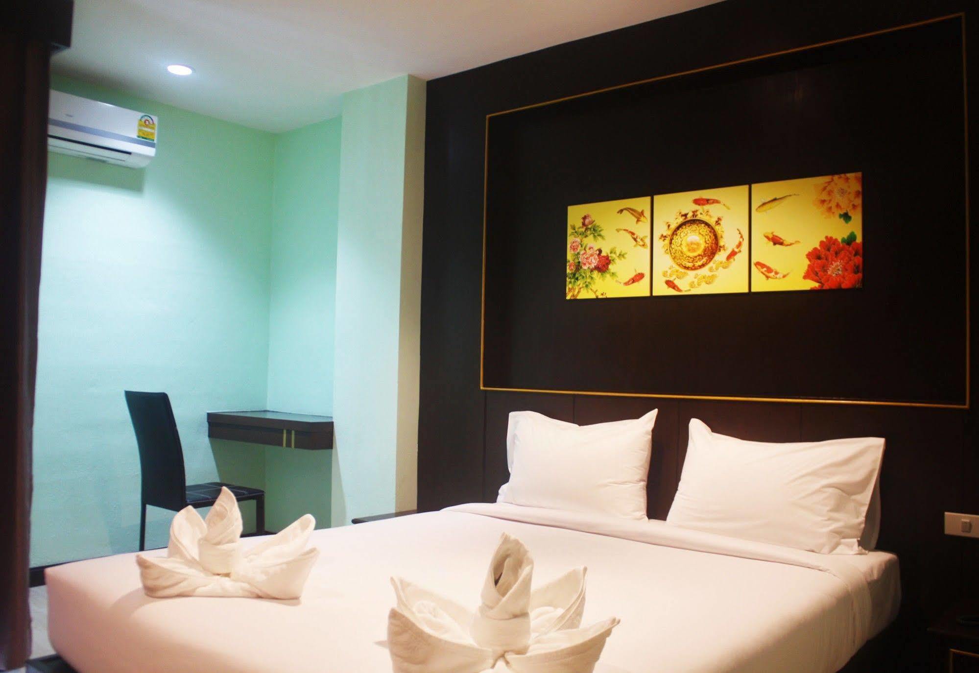เมโทร โฮเต็ล แอนด์ สปา Hotel ทุ่งสง ภายนอก รูปภาพ