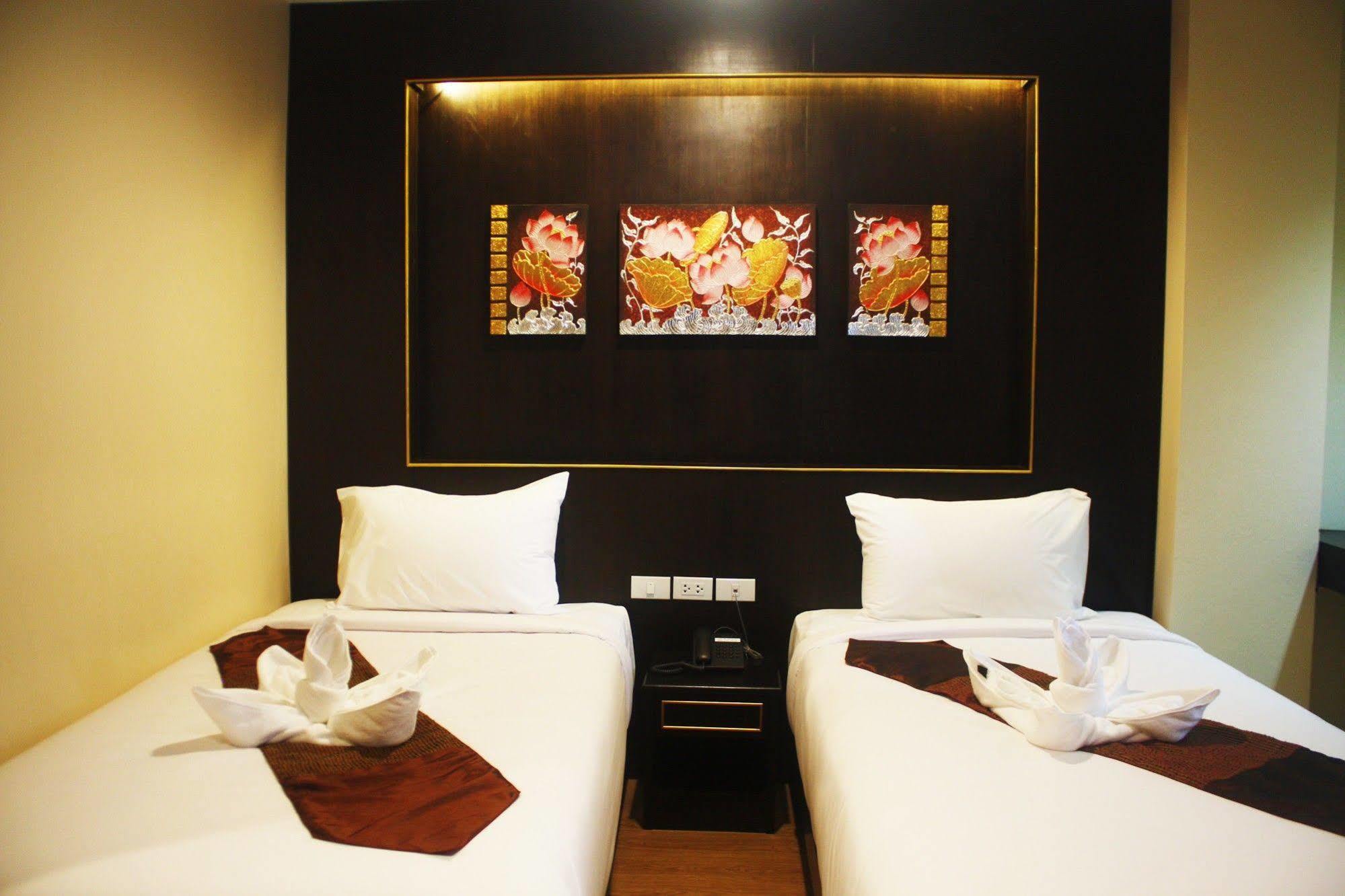เมโทร โฮเต็ล แอนด์ สปา Hotel ทุ่งสง ภายนอก รูปภาพ